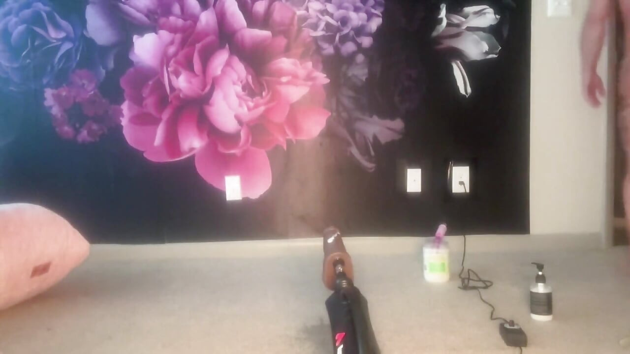 Fuck Machine Squirt Session