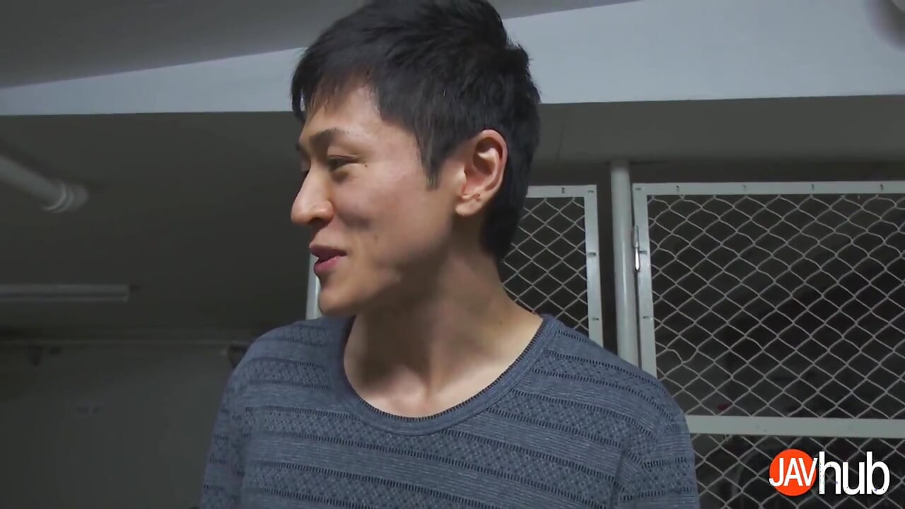 Ryo nampak polos tapi berubah jadi pelacur buat pacarnya