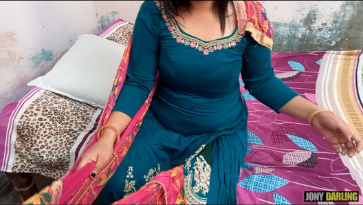 POV Punjabi Bhabhi Ko padoshi ne jabardasti pel diya