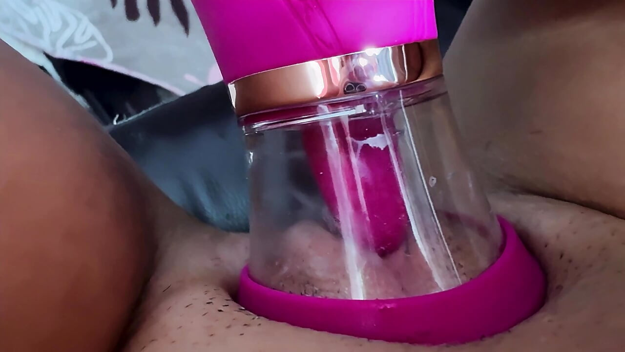 Excited sleepover satisfayer ir  all over my pussy and leaves me wet