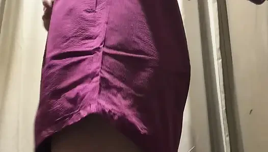 Das Anprobieren von Bikinis als therapie nach einem friseur hat meine Haare absolut ruiniert, als ich in ein trimmen ging!
