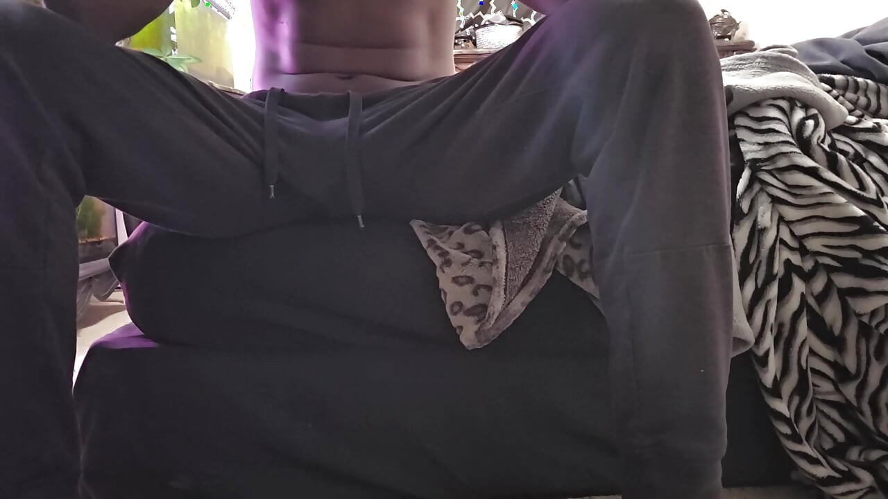 “我是好人” - 最喜欢的脱衣舞，吮吸并被填满