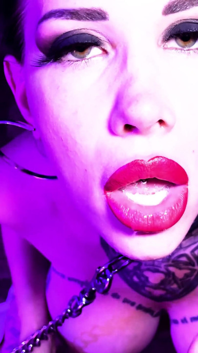 Please Take My Chain Leash