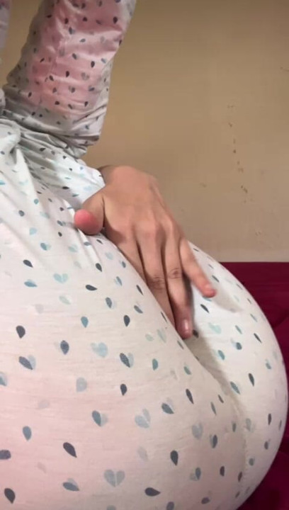 보지 무슬림 솔로 자위와 클리토리스 천국을 가지고 노는 히잡 아랍 여신