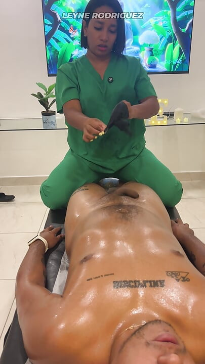 Leyne Rodriguez: Hot Latina in Massage Uniform Gives an Intense Oiled Session