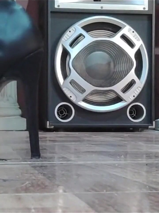 Heels Worship