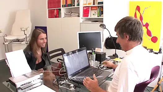Young Woman Gets Fucked on the Chair by Her Doctor