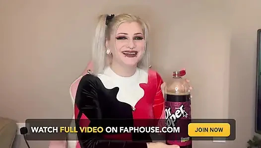 Versuche, die Herausforderung nicht zu rülpsen, harley Quinn Cosplay