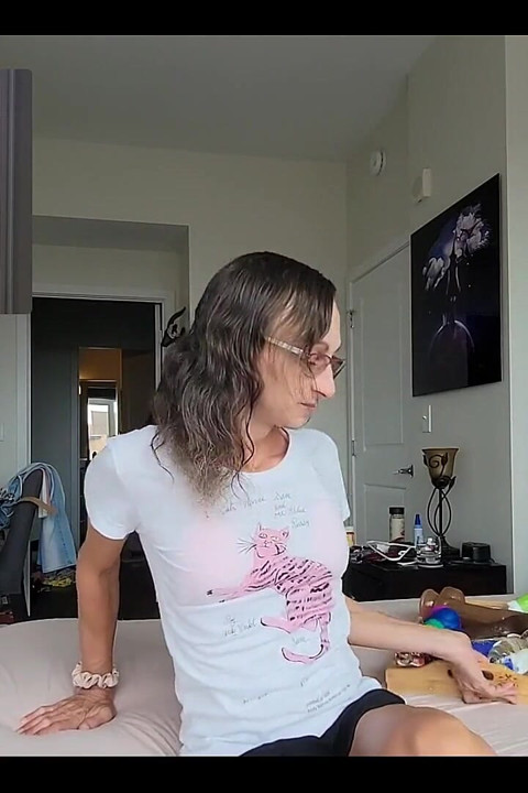 Gel beni sikişirken izle