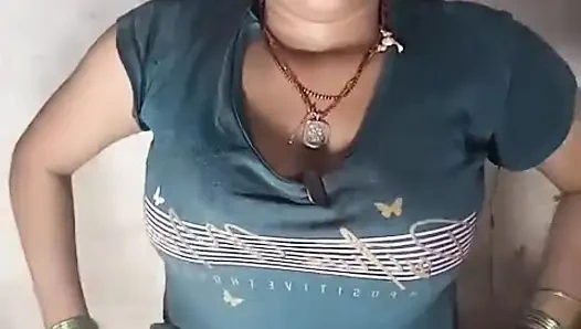 Gadis desi di burr 3 jari air lentil burr keluar audio hindi