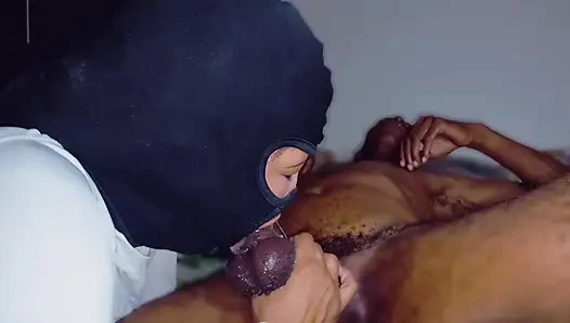 HALS-CHAMPION, MASKIERTER HELD