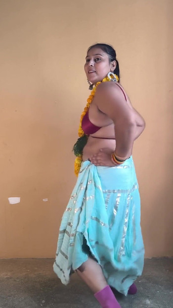 Thrilling moment from "Puja baby dance performance"