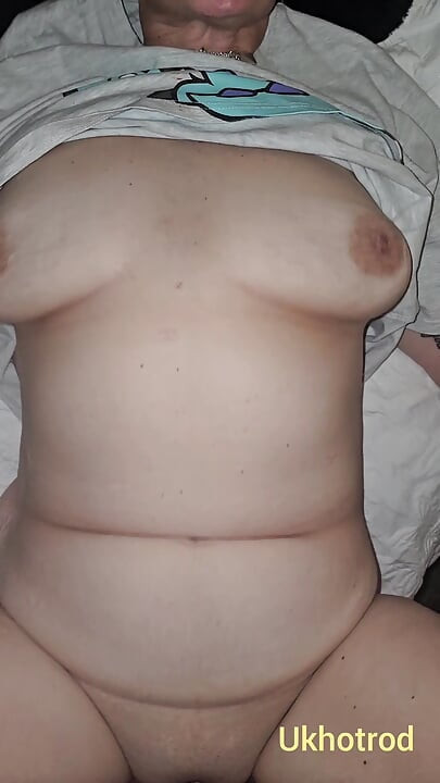 Spur of moment late night fuck and creampie finish insode her gaping cunt