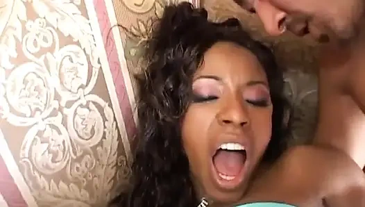 Zenci üvey kız kardeşim