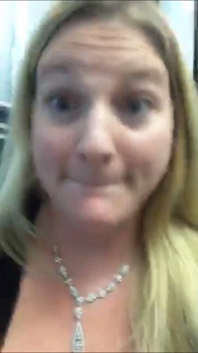 Chubby American masturbate on periscope 2