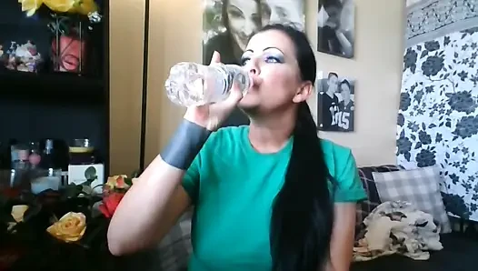 Chugging air & merokok alami