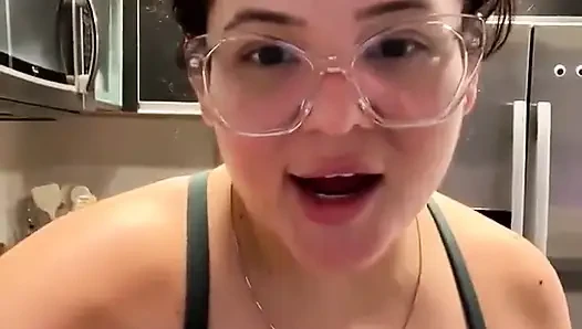Прямая трансляция с Dani Valentina
