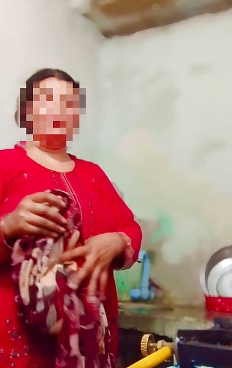 Kuwari dulhan fa sesso per la prima volta suhaagraat dice porcate audio Pakistan chiara sborrata in bocca