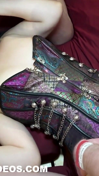 GROUPSEX!!全員不戴套操多琳，射精垃圾桶 | 短片 1