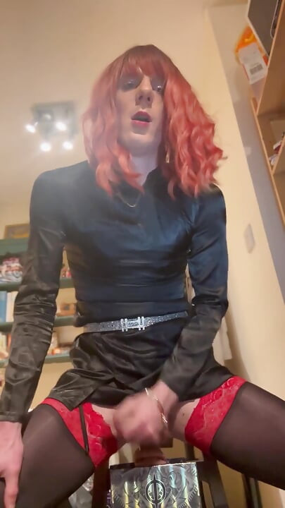 Jess Silk ขี่ดิลโด้