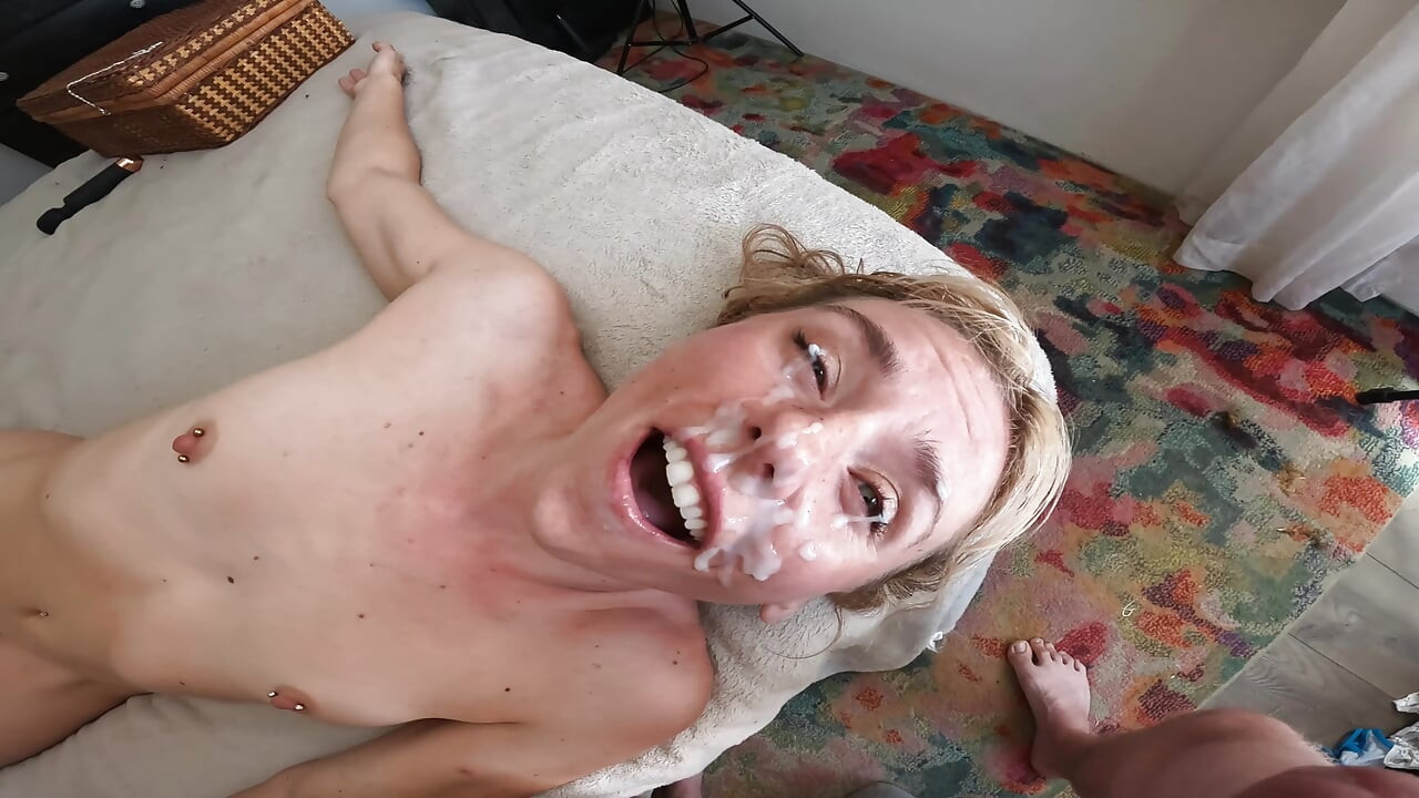 Dominant Fit Guy Fulfills My Submissive Fantasy with Huge Facial