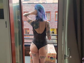 Beautiful Babe Deep Sucking and Public Fucking on Balcony