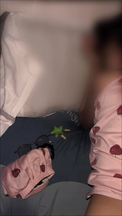 Asian Pinay Teen Girlfriend Wants To Fuck Hard