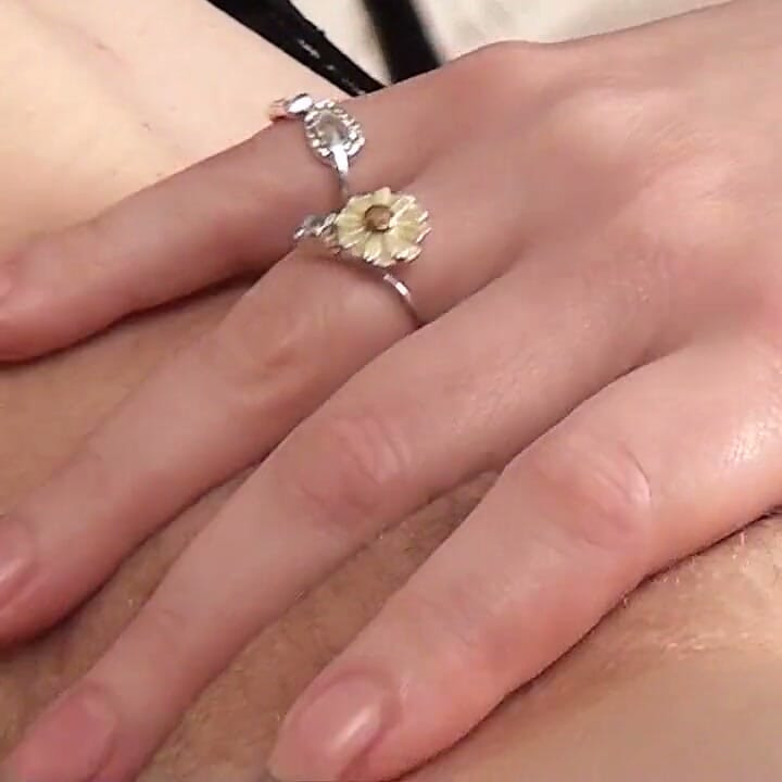 いたずらっ子の女