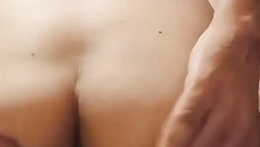 Şişman bir yarak istiyorum.