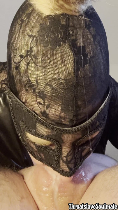 69ing Hasta que sube el sol y el semen por mi garganta | Clip 2