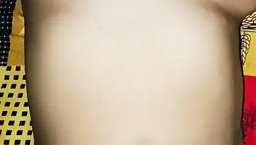 Girlfriend ki aaj bar bar chodne me maja aa raha hai uske hi ghar me