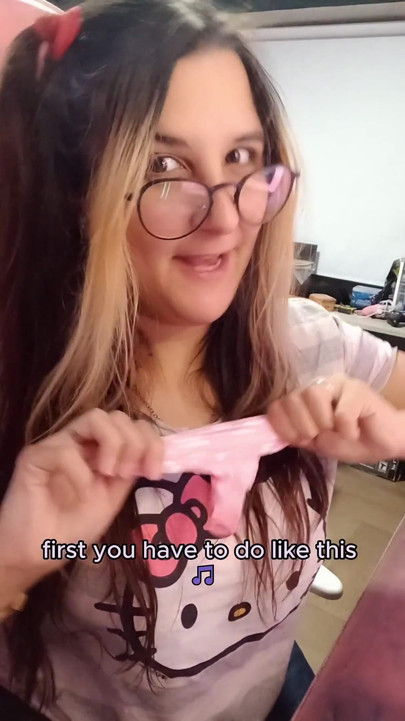 Bunny Looner Teach You How to Inflate a Balloon [eng Subs]