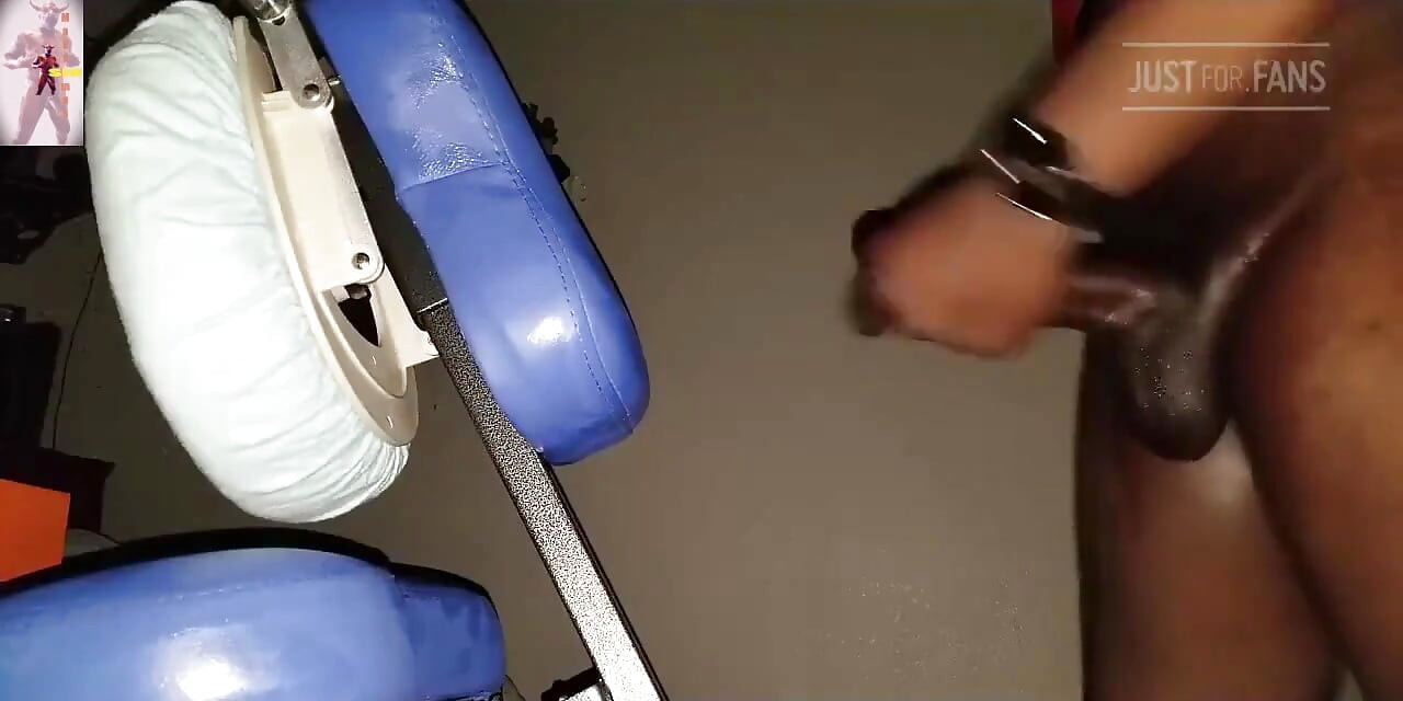 Massage Chair Solo Stroking