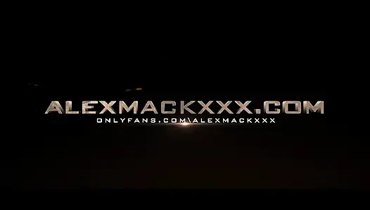 Şanslı fotoğrafçı 2 ateşli modelle sikişiyor - Hayley Davies, Giuliana Cabrazia