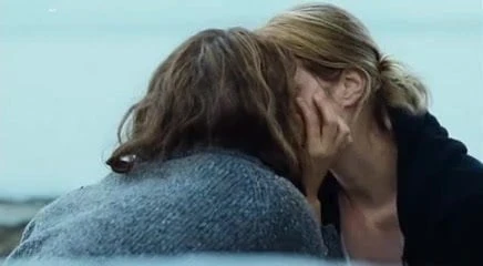 Ashley judd en beso lésbico de tata tota lesbianas