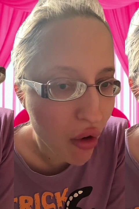 Asmr Bursting Bubblegum Bubbles