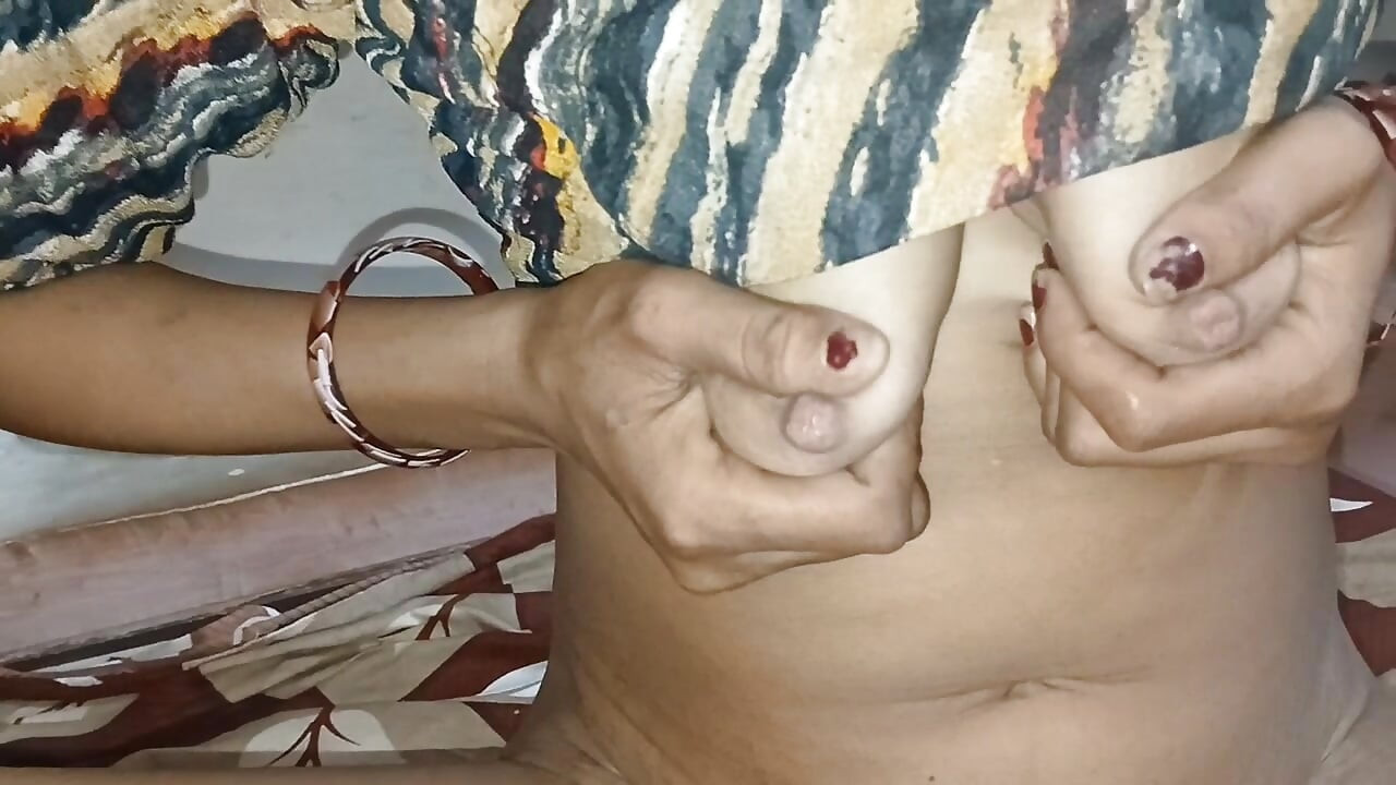 railway station par bhabhi ko sex chda
