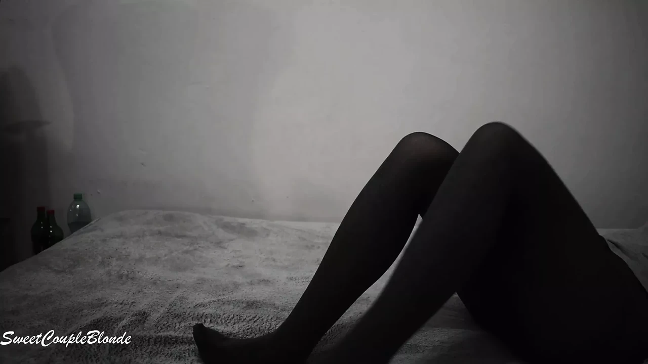 You Need To Watch These Legs - Miley Grey