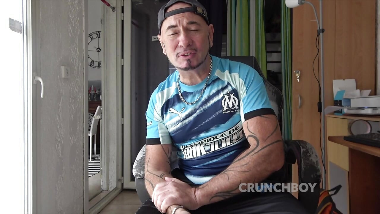 my best friend suck my big dick and fuck my hole bareback