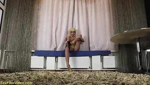 Blonde skinny long legs contortionist shows her hot naked flexible body