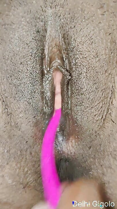Ekta bhabhi ghar par der aane se dur rahi thi boli dever ji piche se door khol do Jo bolo ge wo karugi ab kuch bhi kar sakti hai