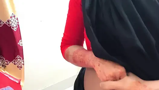 Hizmetçiyi açgözlülükten siktim