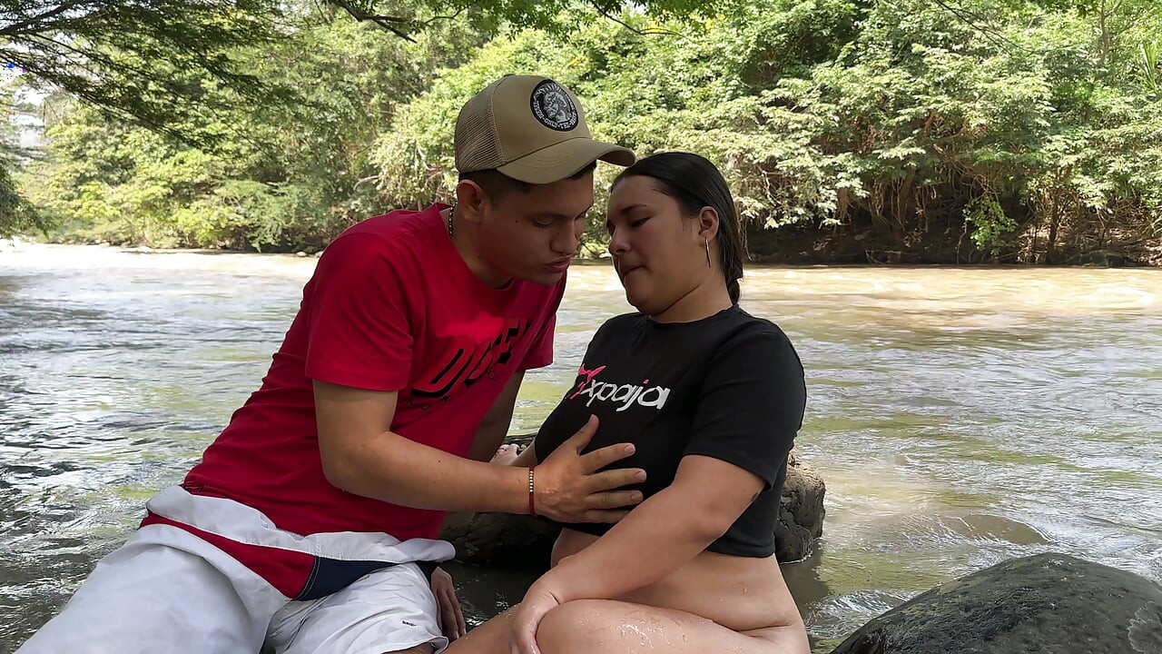 I Have a Hard Fuck with a Young Unknown Latino Outdoors After Seeing Me Naked in the River
