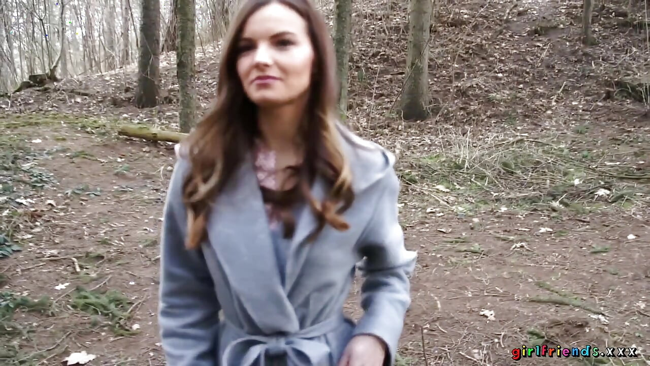 Girlfriends XXX - Nature Walk Ends in Steamy Pussy Play Sissoring