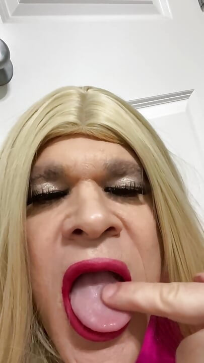 क्रॉसड्रेसर शूटिंग कमडब्ल्यू