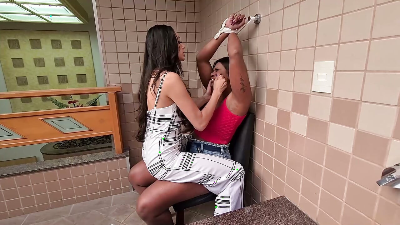 Face Destroy Top Domina - I Will Destroy Your Fucking Face with My Perfect Strong Hands