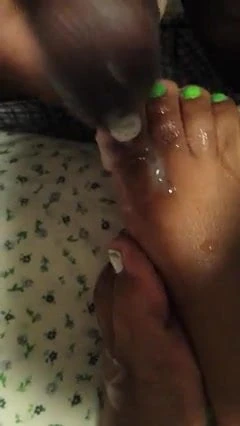 Size 10 Ebony Feet