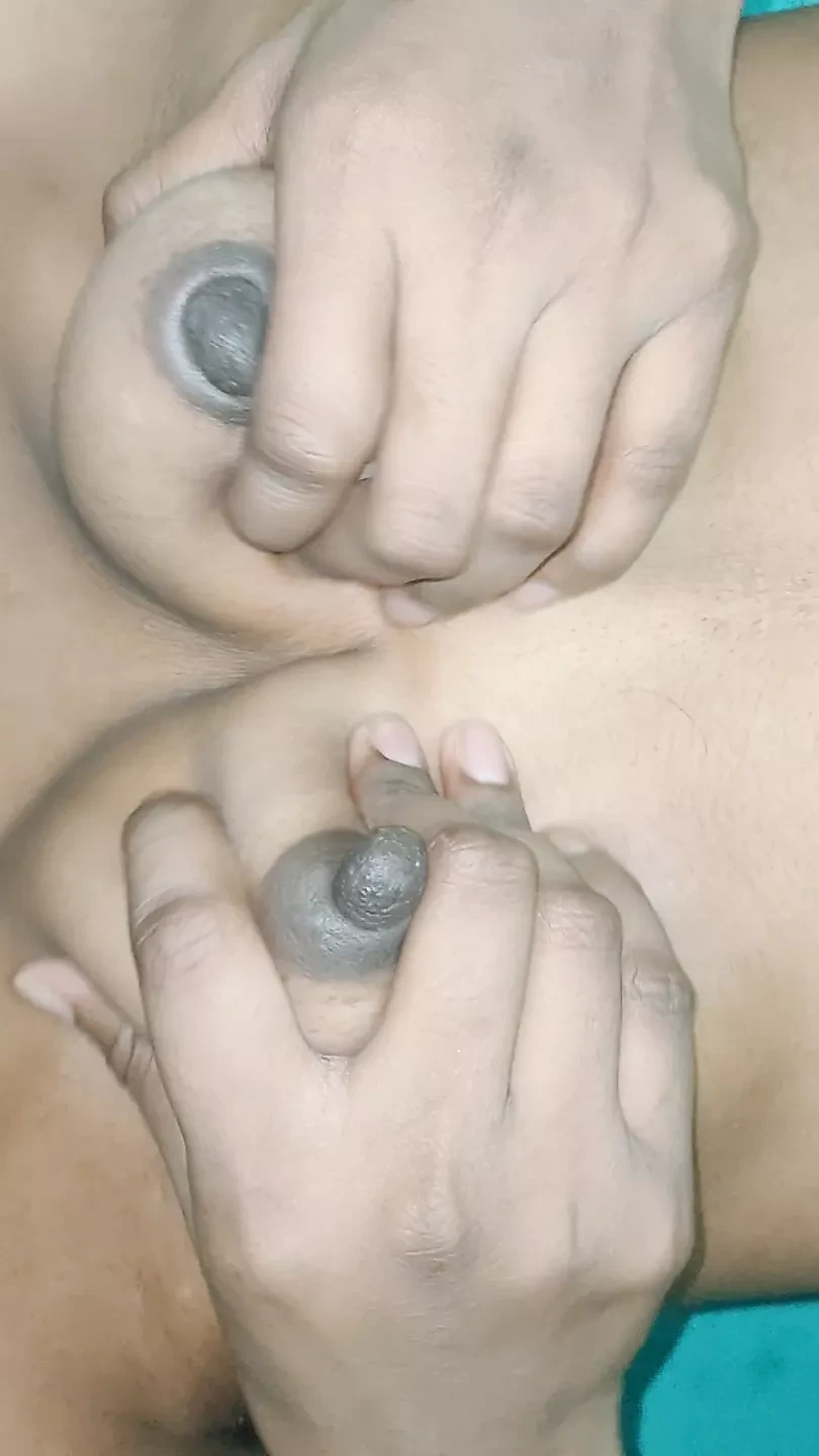 Indiana bhabhi tradisce suo marito e scopa con il suo ragazzo nella camera d'albergo Oyo con audio hindi parte 25