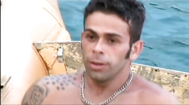 Be my beach boy and fuck me good
