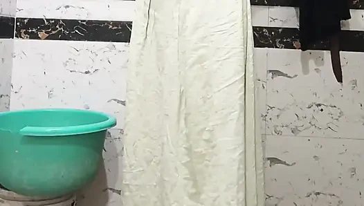 Priya Bhabi Nice Body Show